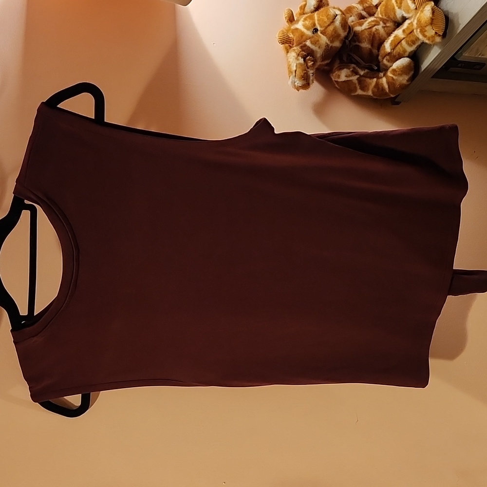 4/$20 Banana Republic Tank Top w/Knot - Picture 3 of 5